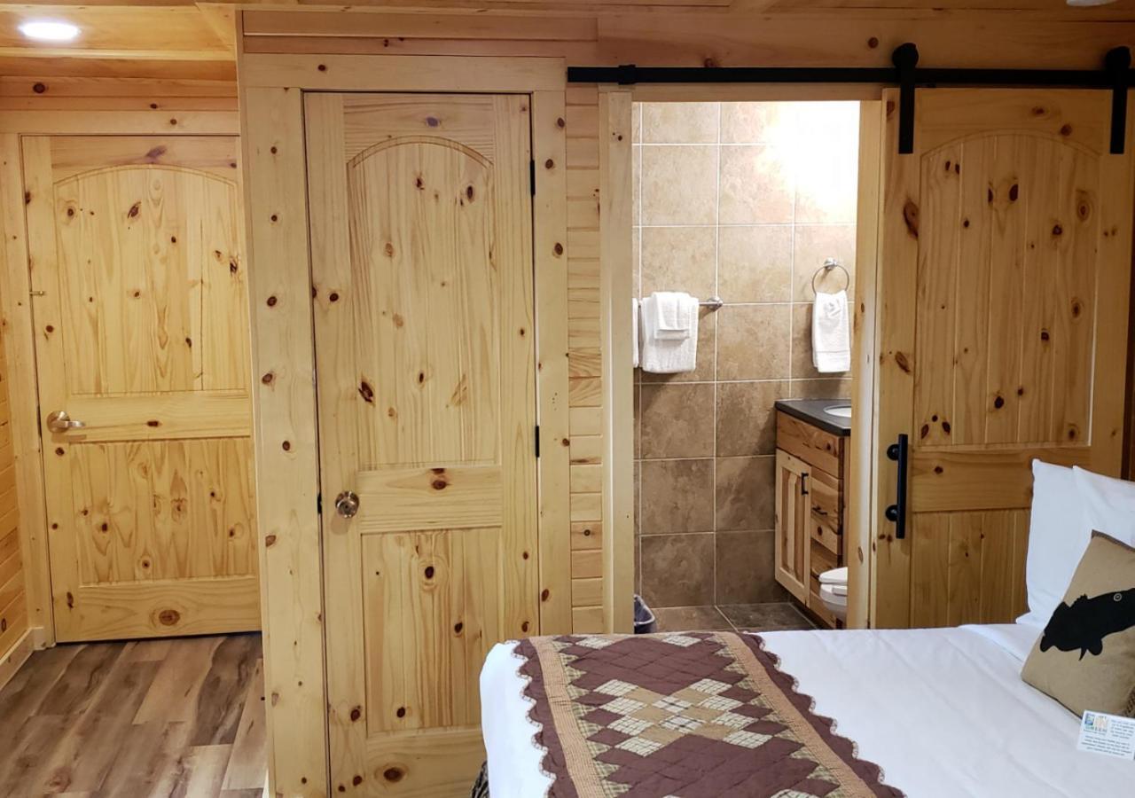 Potawatomi Inn & Cabins Angola Habitación foto